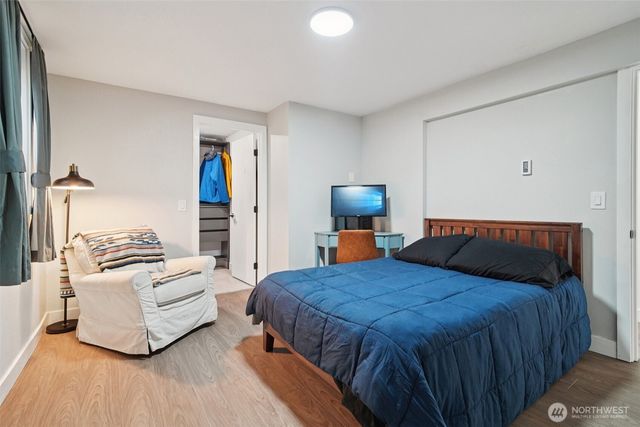 14630 57th Place W, Edmonds, WA 98026