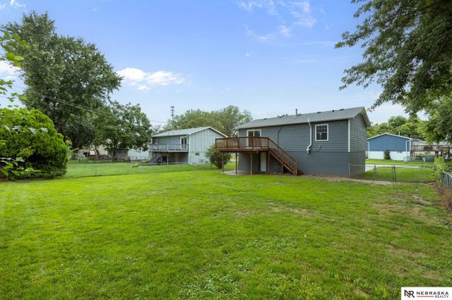 8721 Browne Street, Omaha, NE 68134