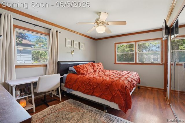 21001 Negaunee Street, Southfield, MI 48033