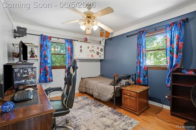 21001 Negaunee Street, Southfield, MI 48033