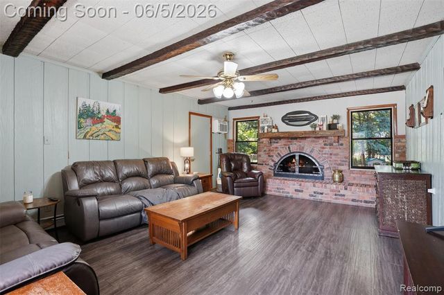 21001 Negaunee Street, Southfield, MI 48033