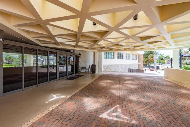 3180 S S Ocean Drive Hallandale Beach Drive 414, Hallandale Beach, FL 33009