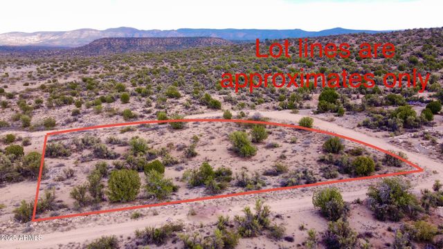 3075 N SONORA Pass 65, Rimrock, AZ 86335