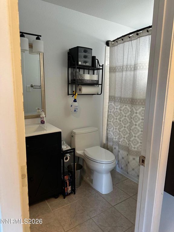 Image 15 of property listing at 4185 Mira Loma Drive, Reno, NV 89502