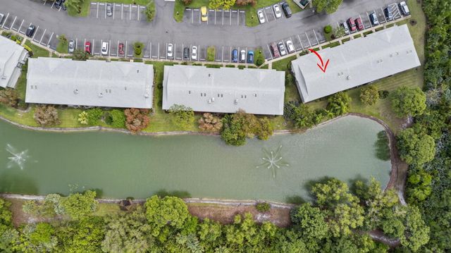 8323 SE Croft Circle N9, Hobe Sound, FL 33455