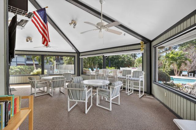 8323 SE Croft Circle N9, Hobe Sound, FL 33455