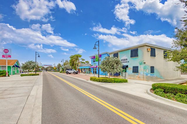 8323 SE Croft Circle N9, Hobe Sound, FL 33455