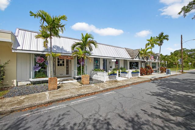 8323 SE Croft Circle N9, Hobe Sound, FL 33455