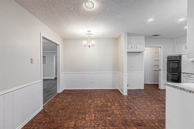 5209 Smokerise Court, Arlington, TX 76016