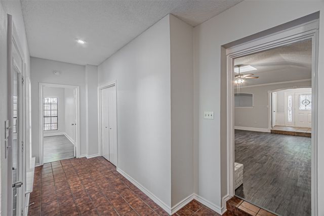 5209 Smokerise Court, Arlington, TX 76016