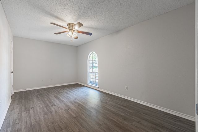 5209 Smokerise Court, Arlington, TX 76016