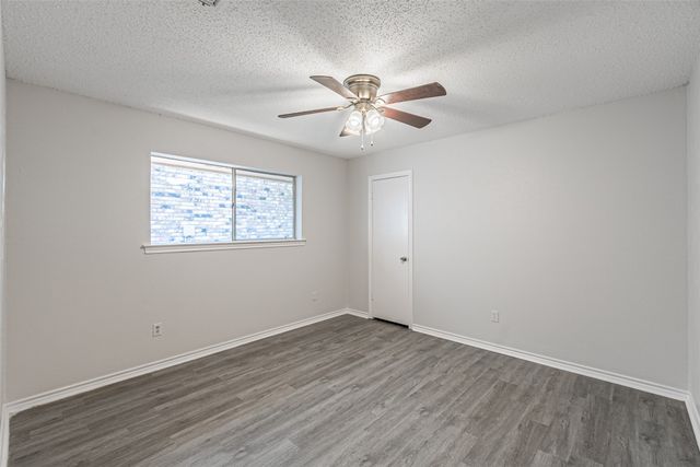 5209 Smokerise Court, Arlington, TX 76016