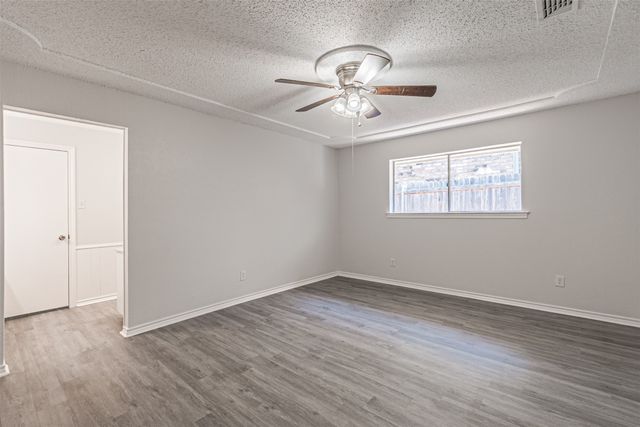 5209 Smokerise Court, Arlington, TX 76016