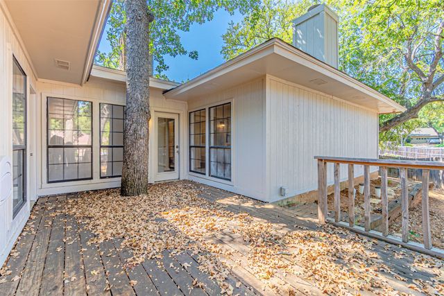 5209 Smokerise Court, Arlington, TX 76016