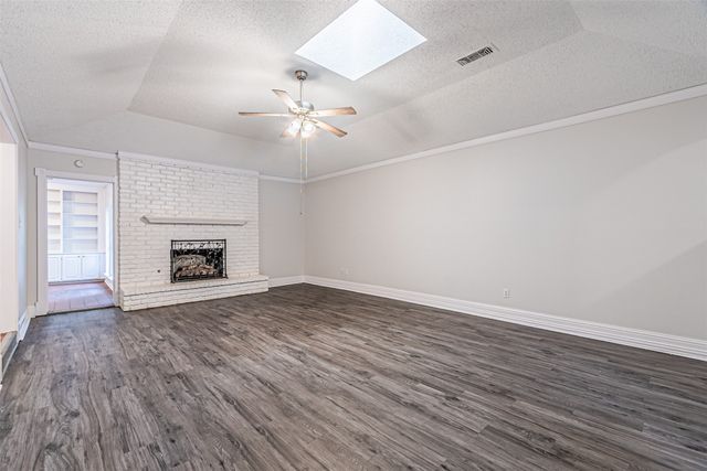 5209 Smokerise Court, Arlington, TX 76016