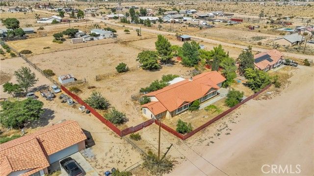 8760 Del Rosa Road, Phelan, CA 92371