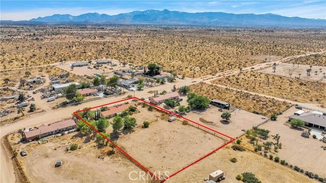 8760 Del Rosa Road, Phelan, CA 92371