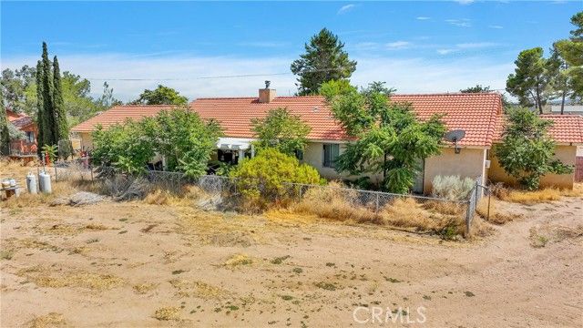 8760 Del Rosa Road, Phelan, CA 92371