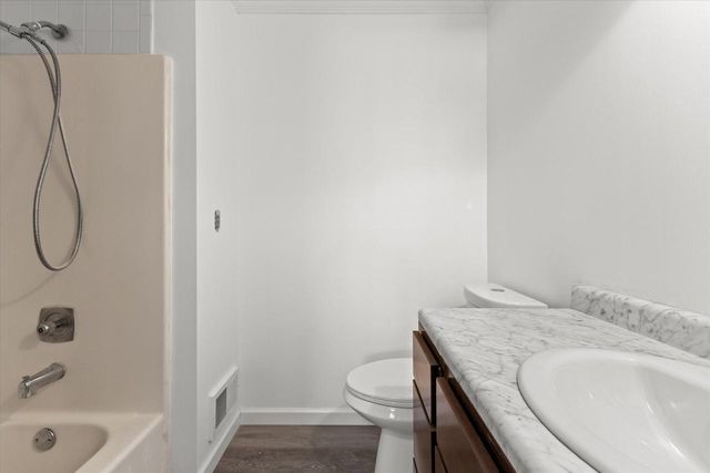 1625 Monroe AVENUE, South Milwaukee, WI 53172