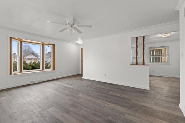 1625 Monroe AVENUE, South Milwaukee, WI 53172