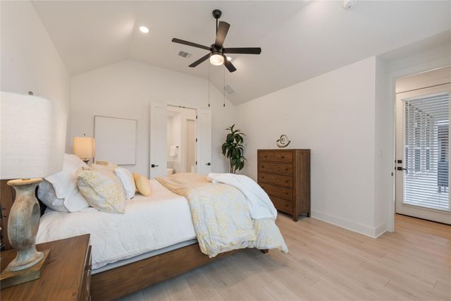 294 Kimble Creek LOOP, Kyle, TX 78640