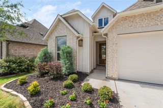 294 Kimble Creek LOOP, Kyle, TX 78640