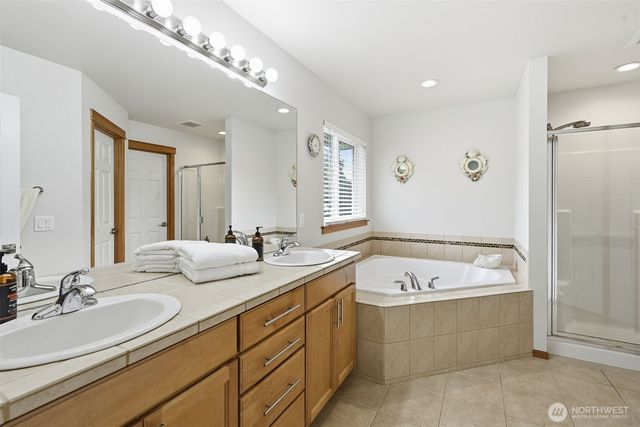 14702 Meridian Drive SE, Lynnwood, WA 98087