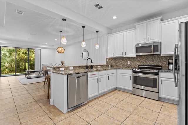 8143 ROSEVILLE BOULEVARD, Davenport, FL 33896