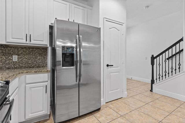 8143 ROSEVILLE BOULEVARD, Davenport, FL 33896