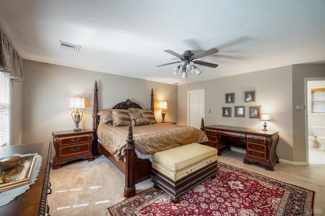 1262 Silver Creek Drive, Lynchburg, VA 24503