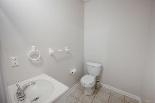 1262 Silver Creek Drive, Lynchburg, VA 24503