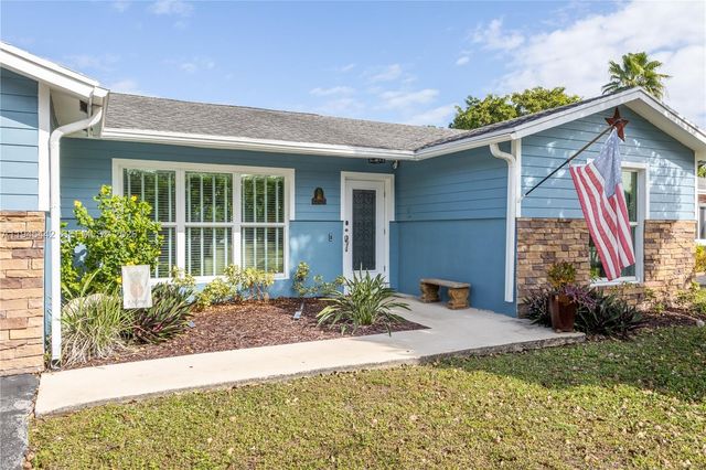 12391 NW 29th Mnr, Sunrise, FL 33323