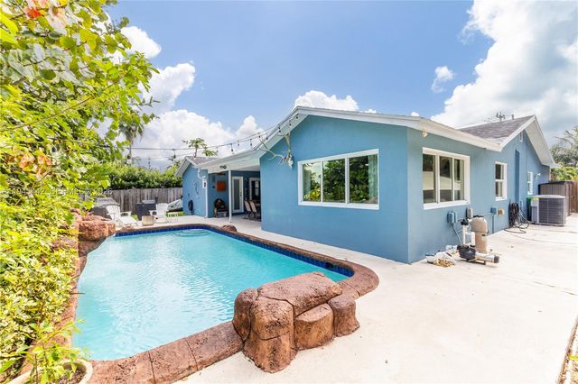 12391 NW 29th Mnr, Sunrise, FL 33323