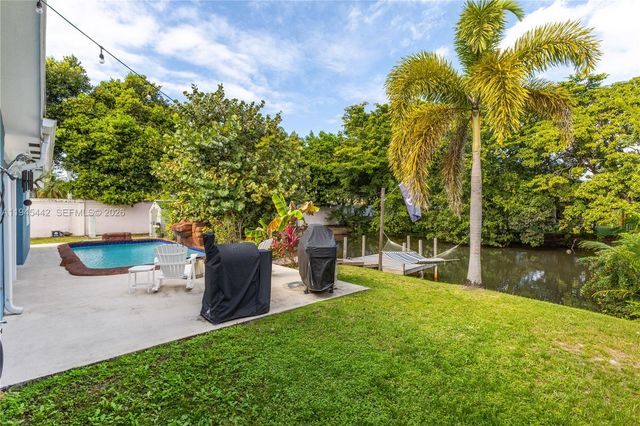 12391 NW 29th Mnr, Sunrise, FL 33323