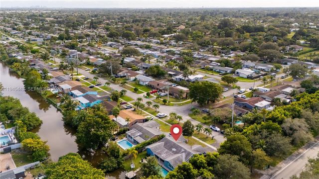 12391 NW 29th Mnr, Sunrise, FL 33323