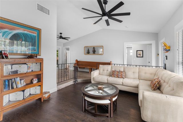 12391 NW 29th Mnr, Sunrise, FL 33323