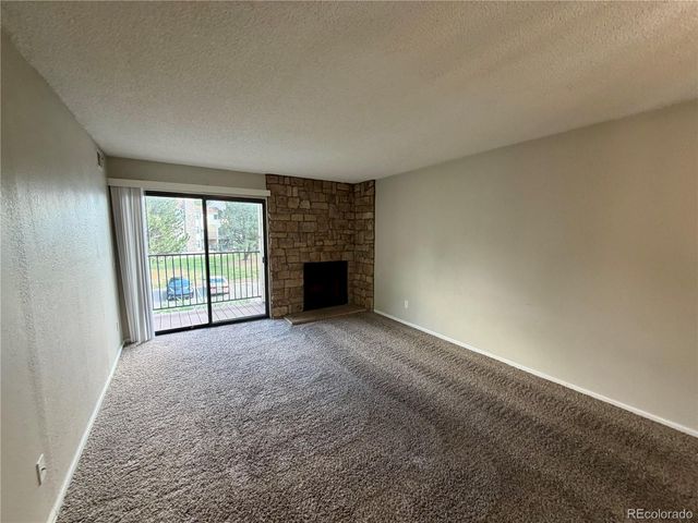 471 S Kalispell Way 206, Aurora, CO 80017