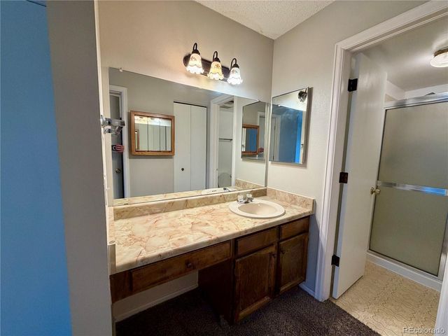 471 S Kalispell Way 206, Aurora, CO 80017