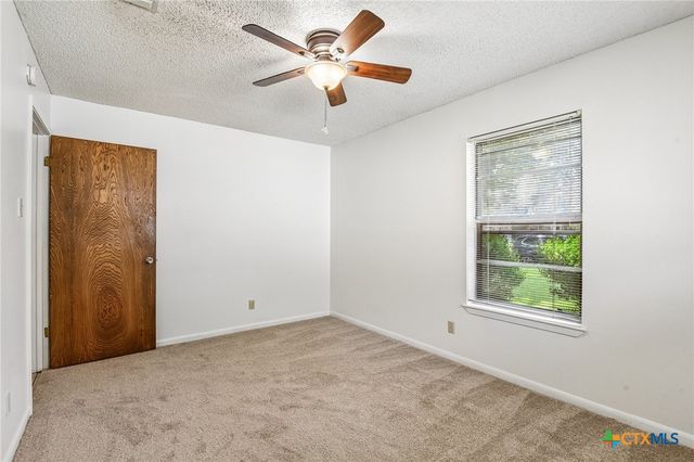 1641 Driftwood Drive, Seguin, TX 78155