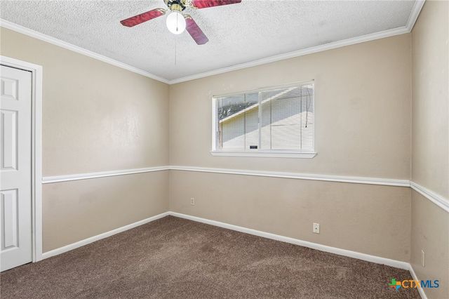 1641 Driftwood Drive, Seguin, TX 78155