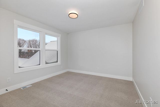 8318 Kettle Hill Court SE, Alto, MI 49302