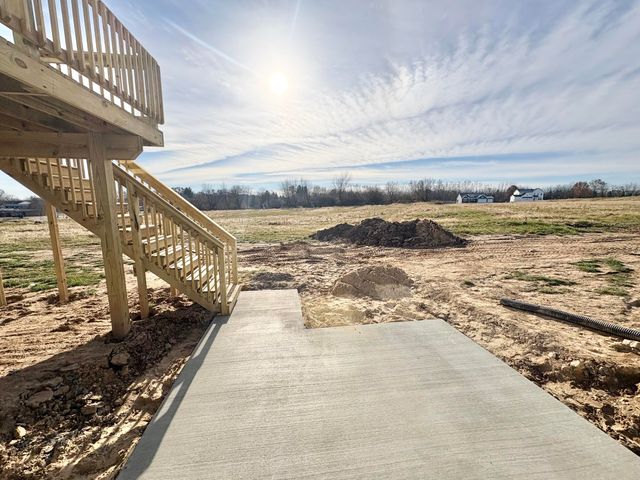 8318 Kettle Hill Court SE, Alto, MI 49302