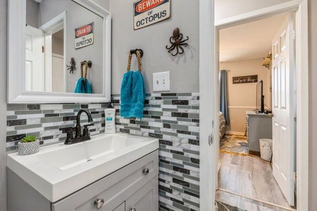 243 Paschel Avenue, Mary Esther, FL 32569