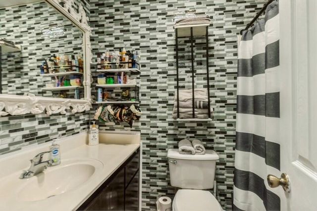 243 Paschel Avenue, Mary Esther, FL 32569