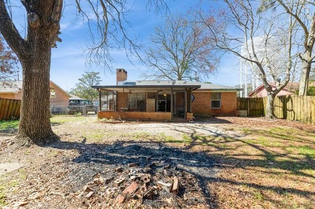 243 Paschel Avenue, Mary Esther, FL 32569