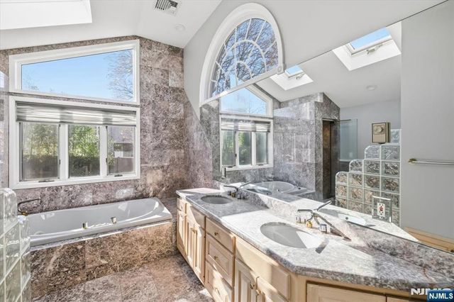 72 Hemlock Drive, Paramus, NJ 07652