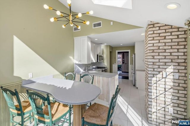 72 Hemlock Drive, Paramus, NJ 07652