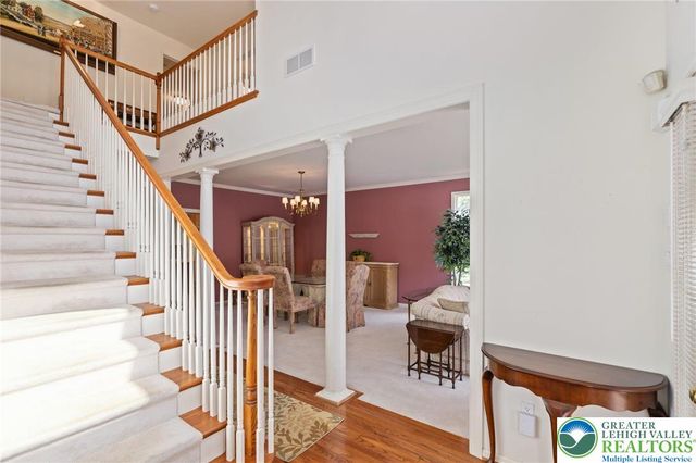 4693 Pinehurst Circle, Upper Saucon Twp, PA 18034