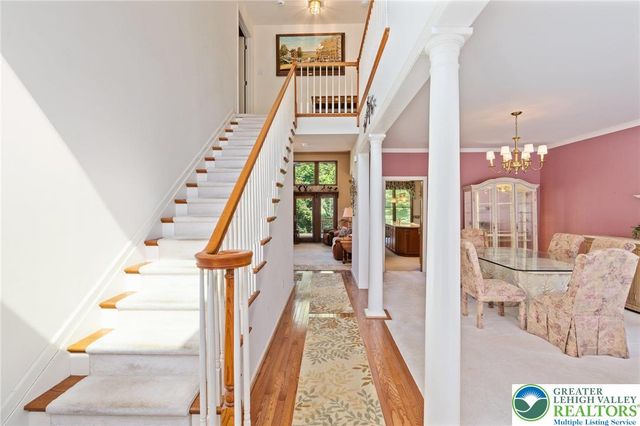 4693 Pinehurst Circle, Upper Saucon Twp, PA 18034