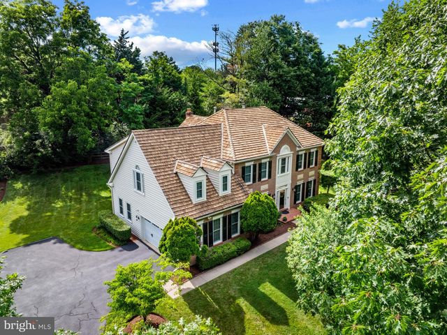 15622 BLACKBERRY DR, North Potomac, MD 20878